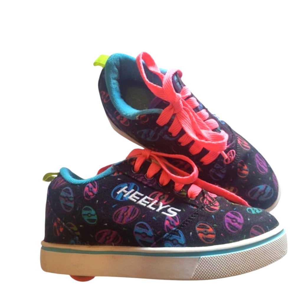 Heelys Kids' Black and Pink Skate Shoes